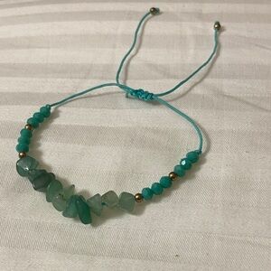 Elegant Green Beaded Bracelet
